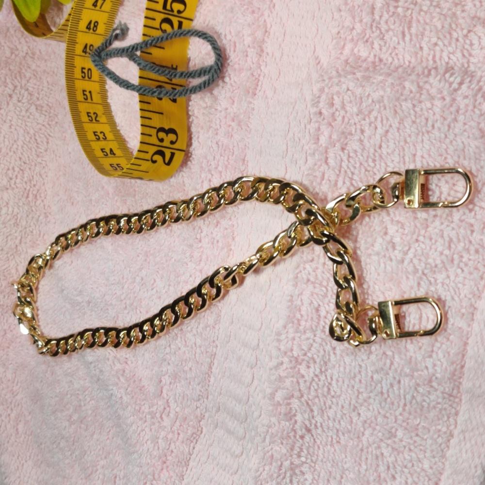 23" Replacement Chain or Phone Chain Goldtone